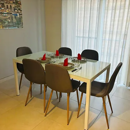 Stylish 2 Bedroom In