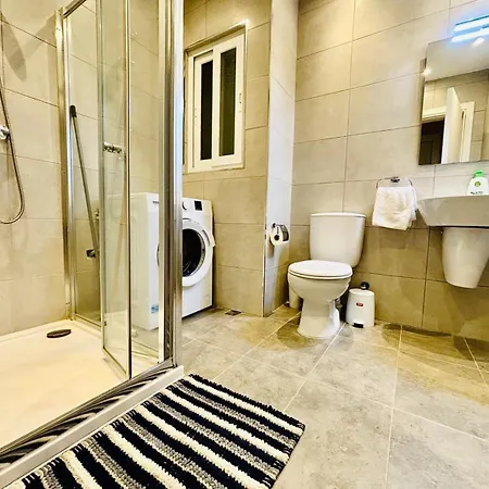 Stylish 2 Bedroom In Gzira