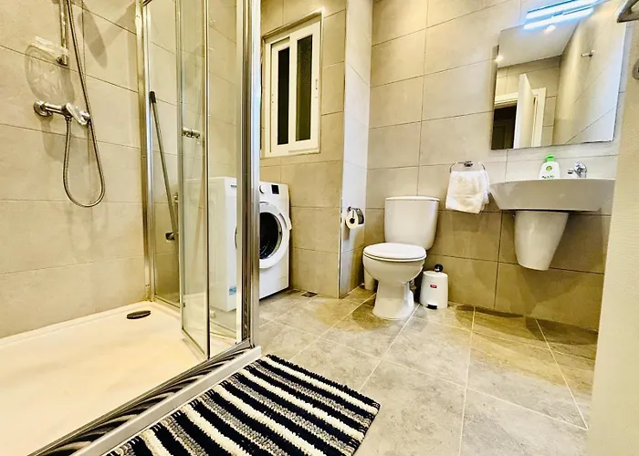 Stylish 2 Bedroom In Gzira